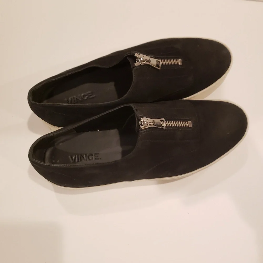 Vince black zipper
